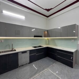 Tủ Bếp Nhôm Cánh Kính 02